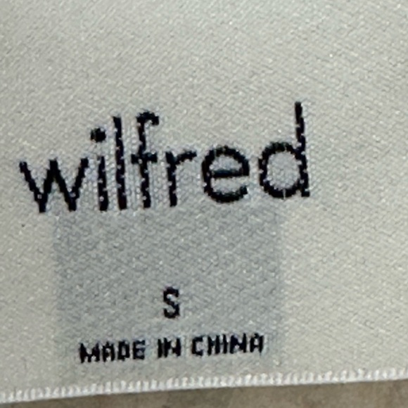 Wilfred Mock Neck Sweater
Size: Small
Color: Cream / Off-White - Picture 3 of 6